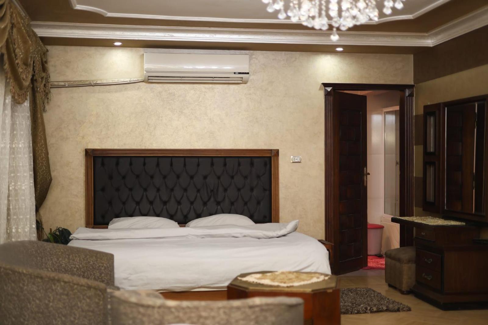 Royal Pyramids Palace Residence Каир Экстерьер фото